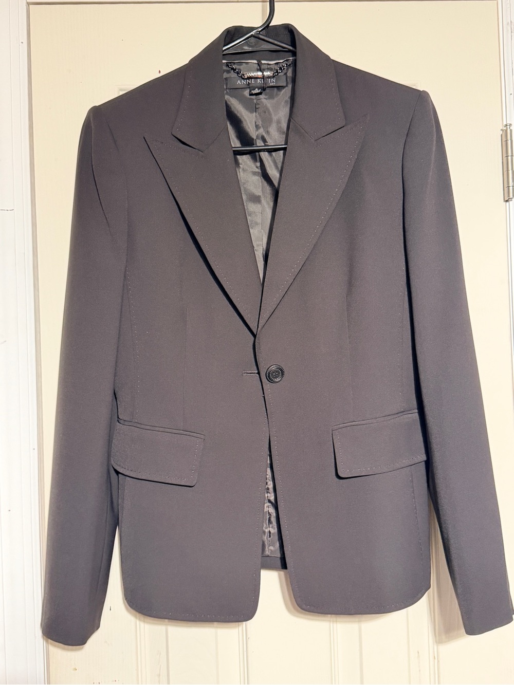 Anne Klein Black Single-Button Tailored Blazer